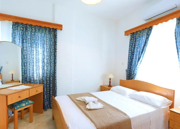 Lemon Grove Dio Vila Argaka