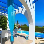 Villa Lemon Grove Dio
